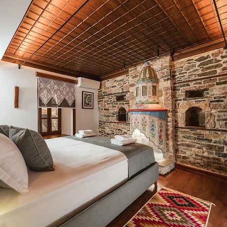 Dam Stone Boutique Hotel Гірокастра Екстер'єр фото