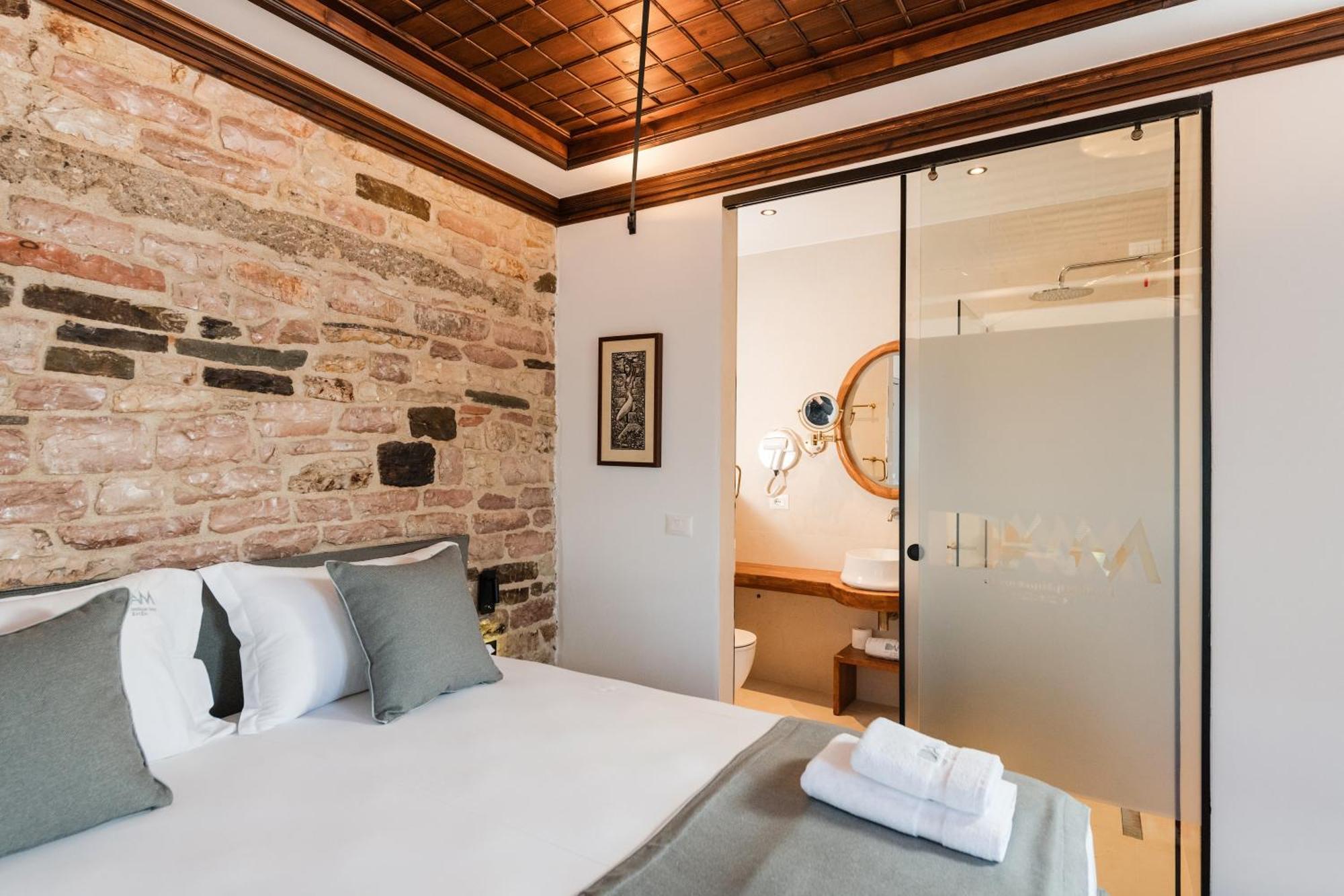 Dam Stone Boutique Hotel Гірокастра Екстер'єр фото